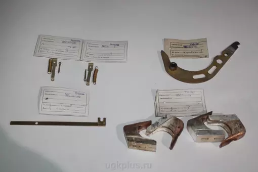 0БС. 430.403 ЗИ  комплект зип одиночный к выключателю АМ30-М, ВА74-45, В030-М 8шт